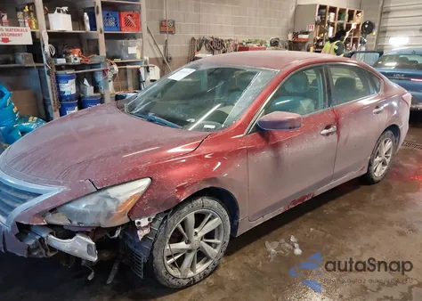 2013 Nissan Altima 2.5 Sv из США, поврежденный, VIN 1N4AL3AP2DN485247